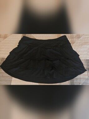 Athleta Black Tiered Ruffle Women’s Skort
